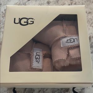 UGG Shoes - Baby uggs UGG Shoes - Baby uggs